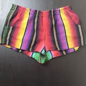 Colorful shorts with pockets